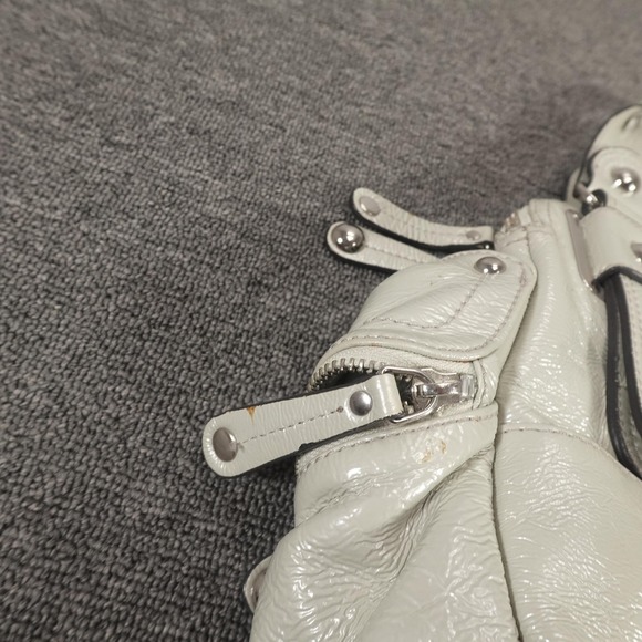 Hype Satchel Bag Womens Medium White Faux Leather Top Handle Zip Shoulder Bag - Picture 7 of 12